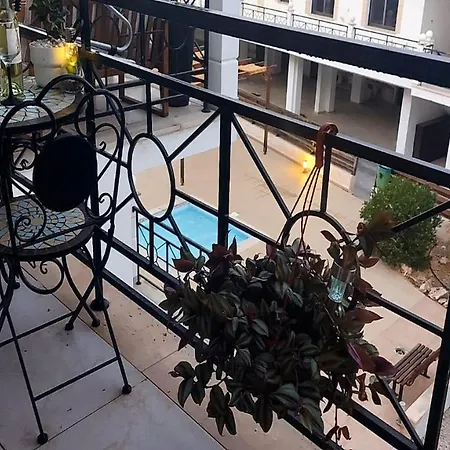 Paramount Gardens C202 Daire Larnaca