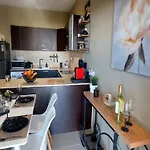 아파트 Paramount Gardens C202 라르나카