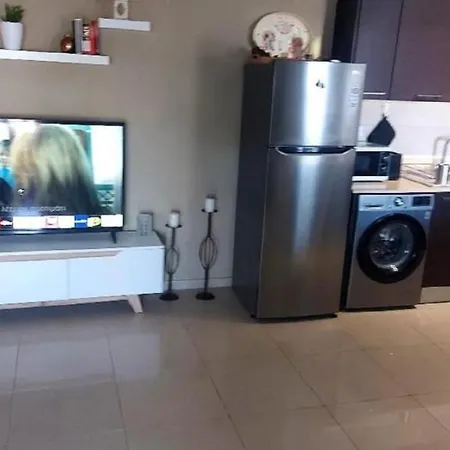 Апартаменты Paramount Gardens C202 Ларнака