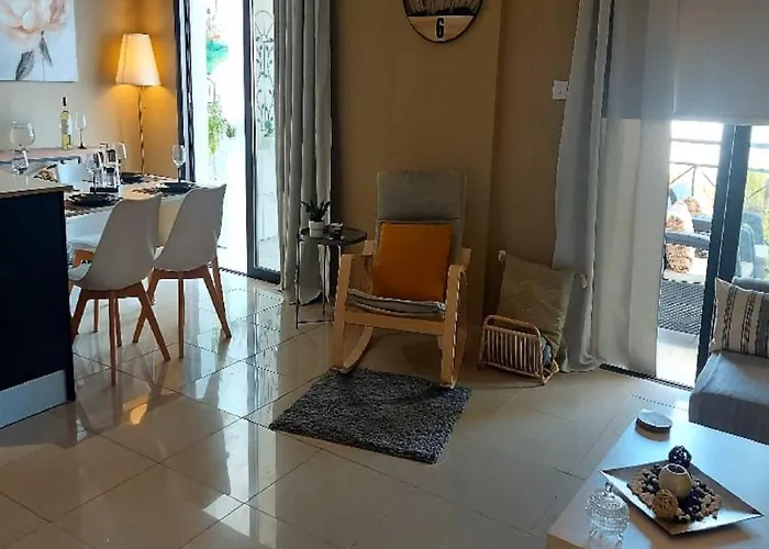 Appartement Paramount Gardens C202 *